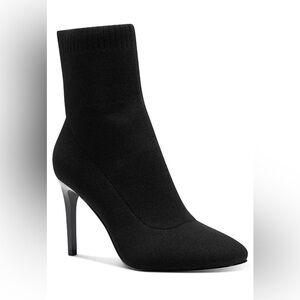 INC International Concepts Vidalia Knit Sock Booties – Black – Size 9M